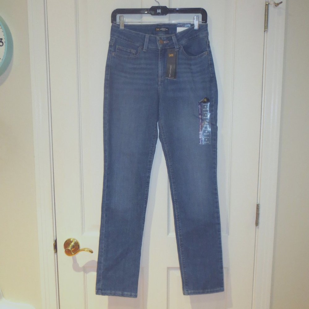 NWT Lee Secretly Shape Regular Mid Rise Jeans 6 medium